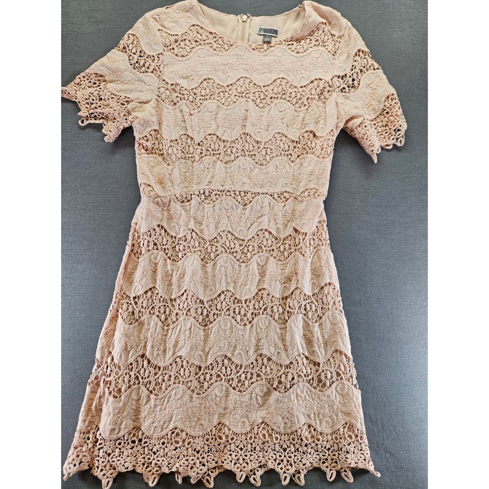 Chelsea28 Pink Lace Scalloped Tiered Short Sleeve Dress Medium Blush Cocktail